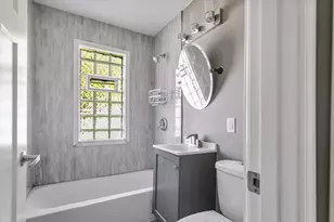 5033 N 24th St, Milwaukee, WI 53209 - Photo 8
