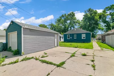 5033 N 24th St, Milwaukee, WI 53209 - Photo 12
