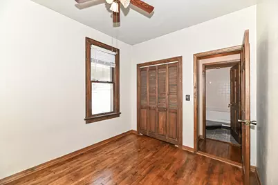 6216 W Mitchell St #6218, West Allis, WI 53214 - Photo 4