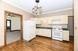 6216 W Mitchell St, West Allis, WI 53214 - Photo 6