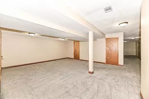 8203 Northwestern Ave, Racine, WI 53406 - Photo 24