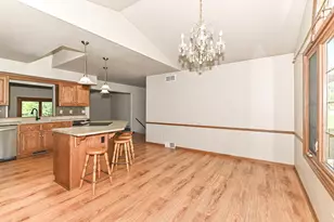 8203 Northwestern Ave, Racine, WI 53406 - Photo 6