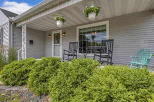 674 Grace Ave, Fond du Lac, WI 54935 - Photo 4