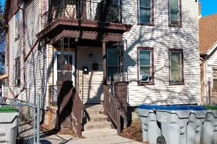 747 S 34th St, Milwaukee, WI 53215 - Photo 2