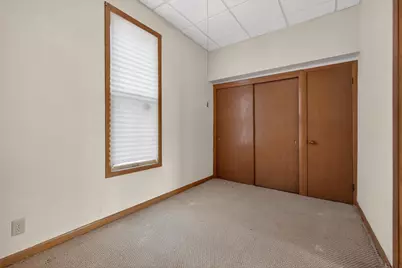 2927 W Lapham St #2927A, Milwaukee, WI 53215 - Photo 6