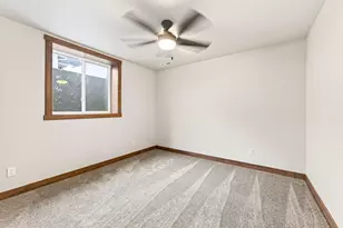 1407 Herb Ln, Holmen, WI 54636 - Photo 28
