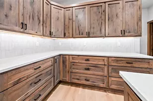 1407 Herb Ln, Holmen, WI 54636 - Photo 8