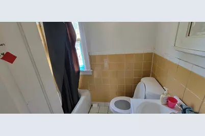 4572 W Fond Du Lac Ave, Milwaukee, WI 53216 - Photo 6