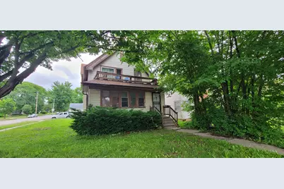 4572 W Fond Du Lac Ave, Milwaukee, WI 53216 - Photo 1