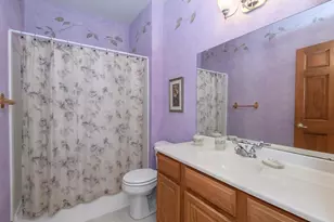 5394 S Butterfield Way, Greenfield, WI 53221 - Photo 16