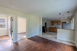 908 W Hadley St, Milwaukee, WI 53206 - Photo 14