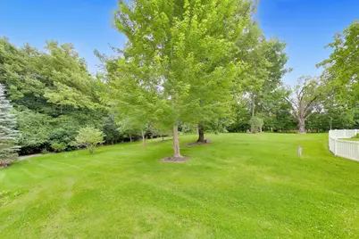 N2988  Lake Forest Cir, Geneva, WI 53147 - Photo 58