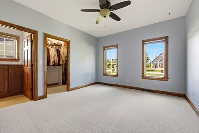 7306 S Stone Hedge Dr, Franklin, WI 53132 - Photo 22