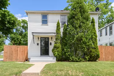 5974 N 37th St #5976, Milwaukee, WI 53209 - Photo 1