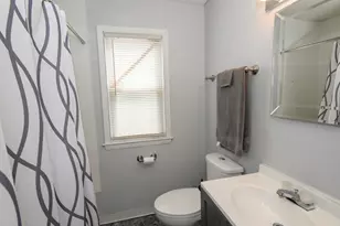 5974 N 37th St, Milwaukee, WI 53209 - Photo 12