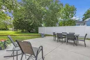 656 N Montgomery St, Port Washington, WI 53074 - Photo 20