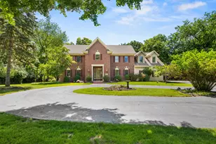 W310N6685 Caddy Ct, Merton, WI 53029 - Photo 1