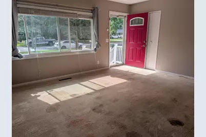 553  Park Ave, Delavan, WI 53115 - Photo 6