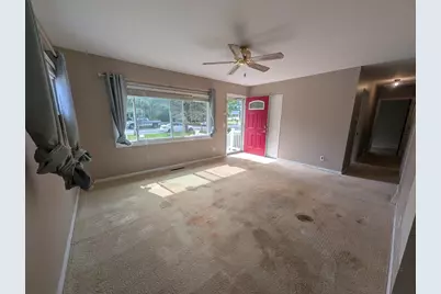 553  Park Ave, Delavan, WI 53115 - Photo 2