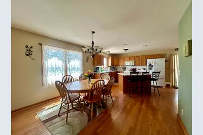 2215  28 Th Ave, Kenosha, WI 53140 - Photo 8