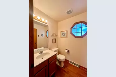 2215  28th Ave, Kenosha, WI 53140 - Photo 24