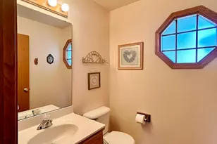 2215 28th Ave, Kenosha, WI 53140 - Photo 24