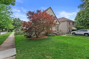 8601 Stickney Ave, Wauwatosa, WI 53226 - Photo 26