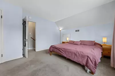 8601  Stickney Ave, Wauwatosa, WI 53226 - Photo 16