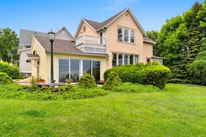 315  Park St, Manitowoc, WI 54220 - Photo 46
