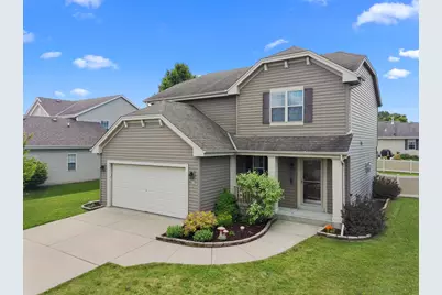 621 E Sheila Ave, Elkhorn, WI 53121 - Photo 1