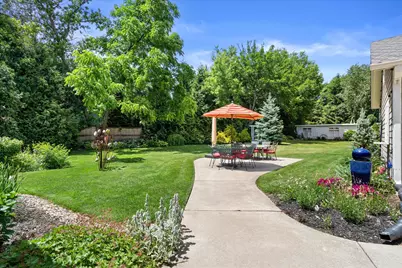 N65W5716  Columbia Rd, Cedarburg, WI 53012 - Photo 30