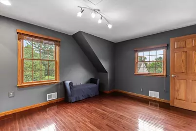 N104W16269  Donges Bay Rd, Germantown, WI 53022 - Photo 24