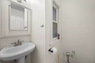 3127 N Marietta Ave, Milwaukee, WI 53211 - Photo 16