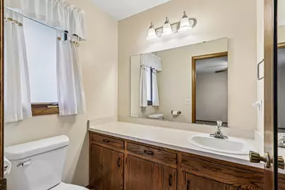 715  Tamarack Dr E -, West Bend, WI 53095 - Photo 26