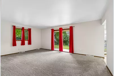 715  Tamarack Dr E -, West Bend, WI 53095 - Photo 8