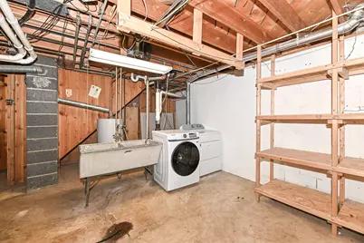 8732 W Burdick Ave, Milwaukee, WI 53227 - Photo 40