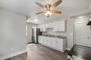 3713 N 15th St, Milwaukee, WI 53206 - Photo 24
