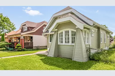 3713 N 15th St, Milwaukee, WI 53206 - Photo 2