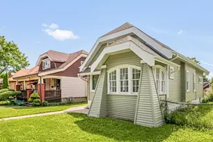 3713 N 15th St, Milwaukee, WI 53206 - Photo 2