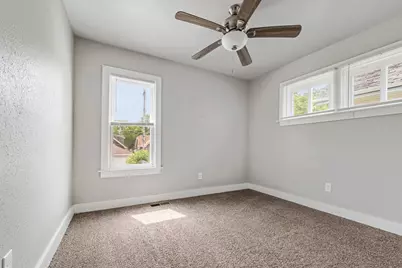 3713 N 15th St, Milwaukee, WI 53206 - Photo 26