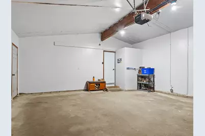 203  Oakwood Dr, Francis Creek, WI 54220 - Photo 24