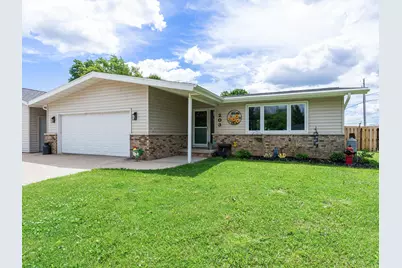 203  Oakwood Dr, Francis Creek, WI 54220 - Photo 36