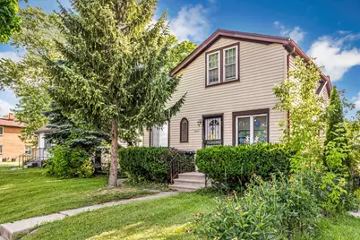 3523 N 76th St, Milwaukee, WI 53222 - Photo 2