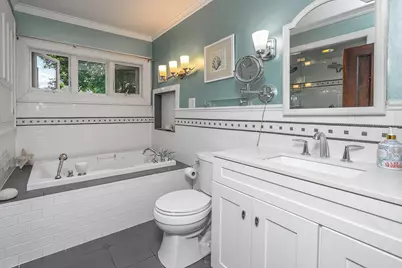 8000  Warren Ave, Wauwatosa, WI 53213 - Photo 32