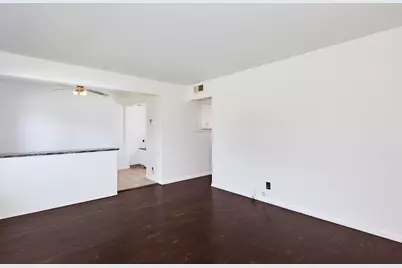 3683 S Clement Ave, Milwaukee, WI 53207 - Photo 6