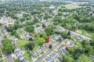 212 James St, Beaver Dam, WI 53916 - Photo 14