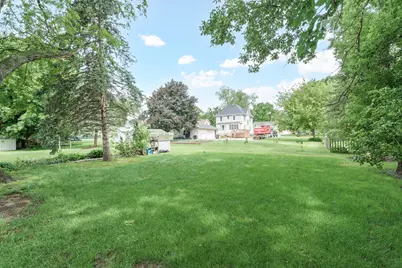 212  James St, Beaver Dam, WI 53916 - Photo 6