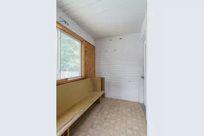 212  James St, Beaver Dam, WI 53916 - Photo 28