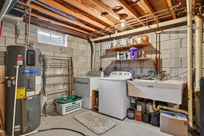 1816  Miller St #2, West Bend, WI 53095 - Photo 20