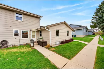 1816  Miller St #2, West Bend, WI 53095 - Photo 2